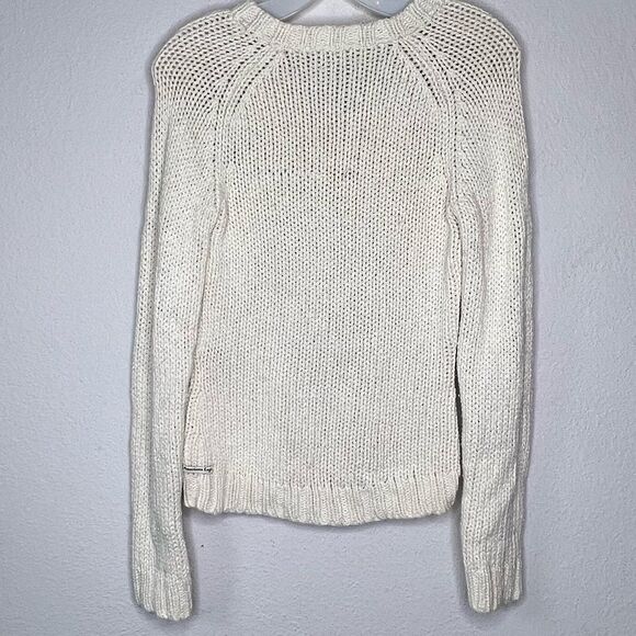 American Eagle Sweater - Picture 5 of 7